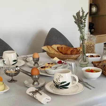 Le Clos Des Champis Scorbé-Clairvaux